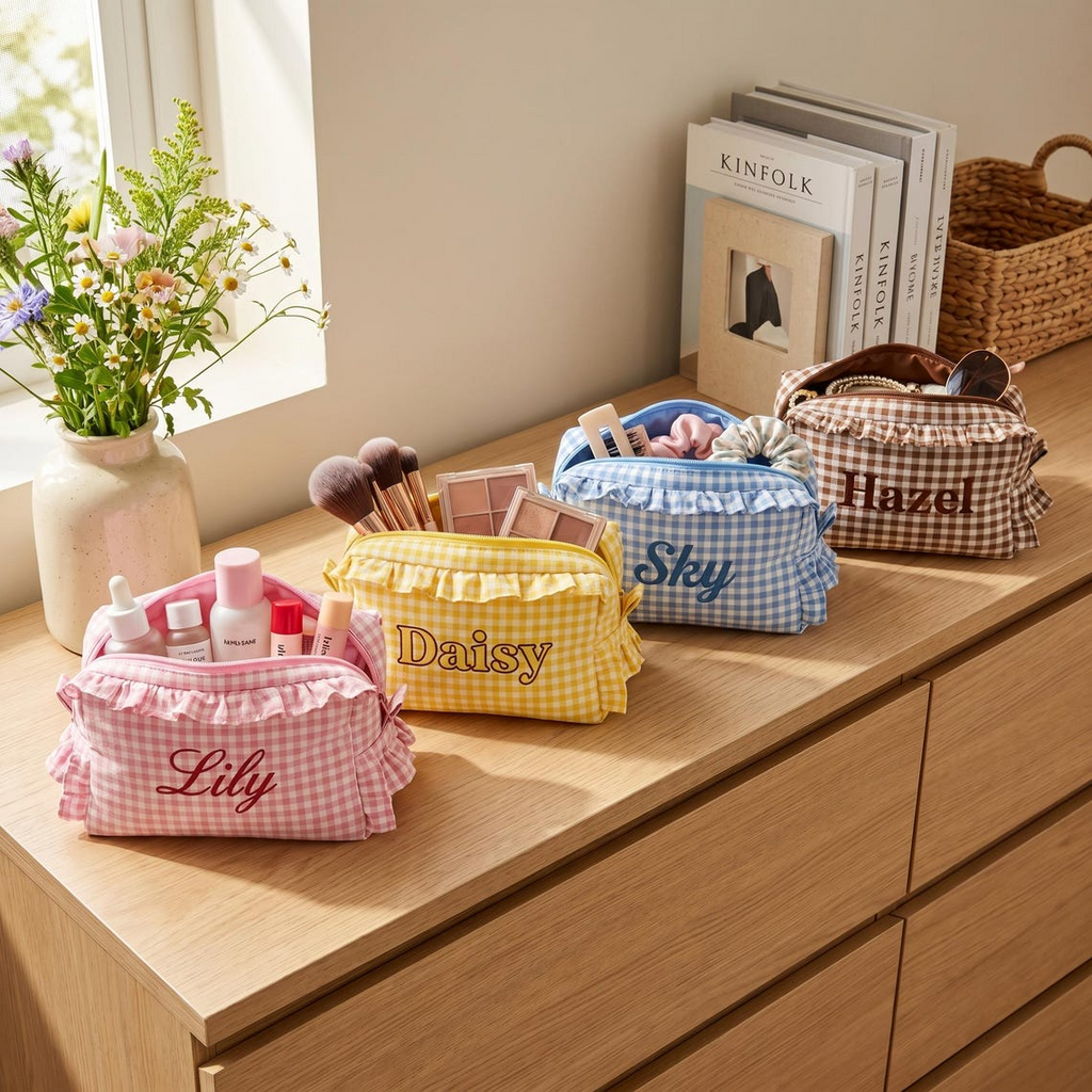 Personalized Custom Name Gingham Makeup Bag, Ruffled Cosmetic Pouch, Bridesmaid Gift TH10 170433